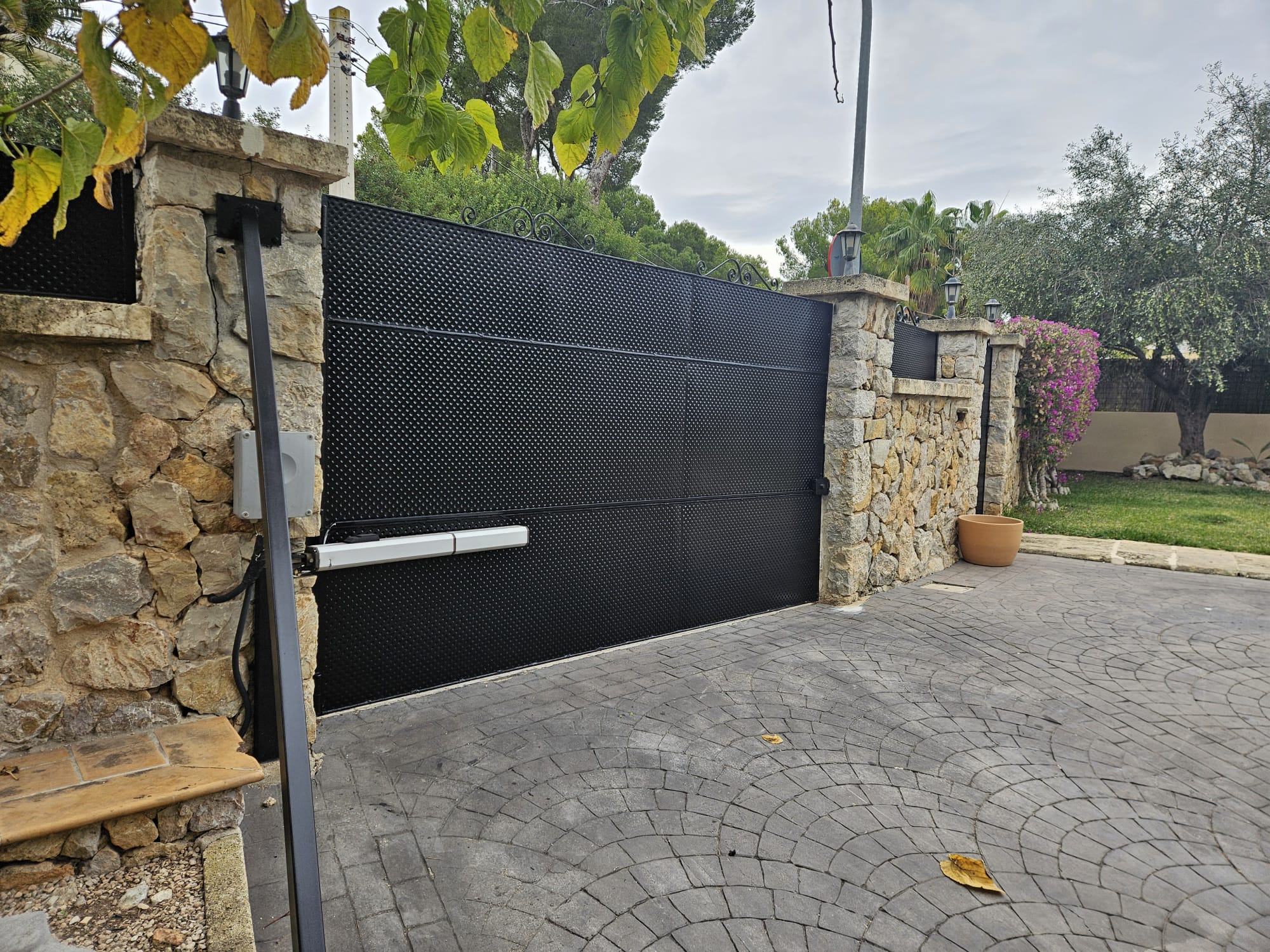 Renovation work image 13
